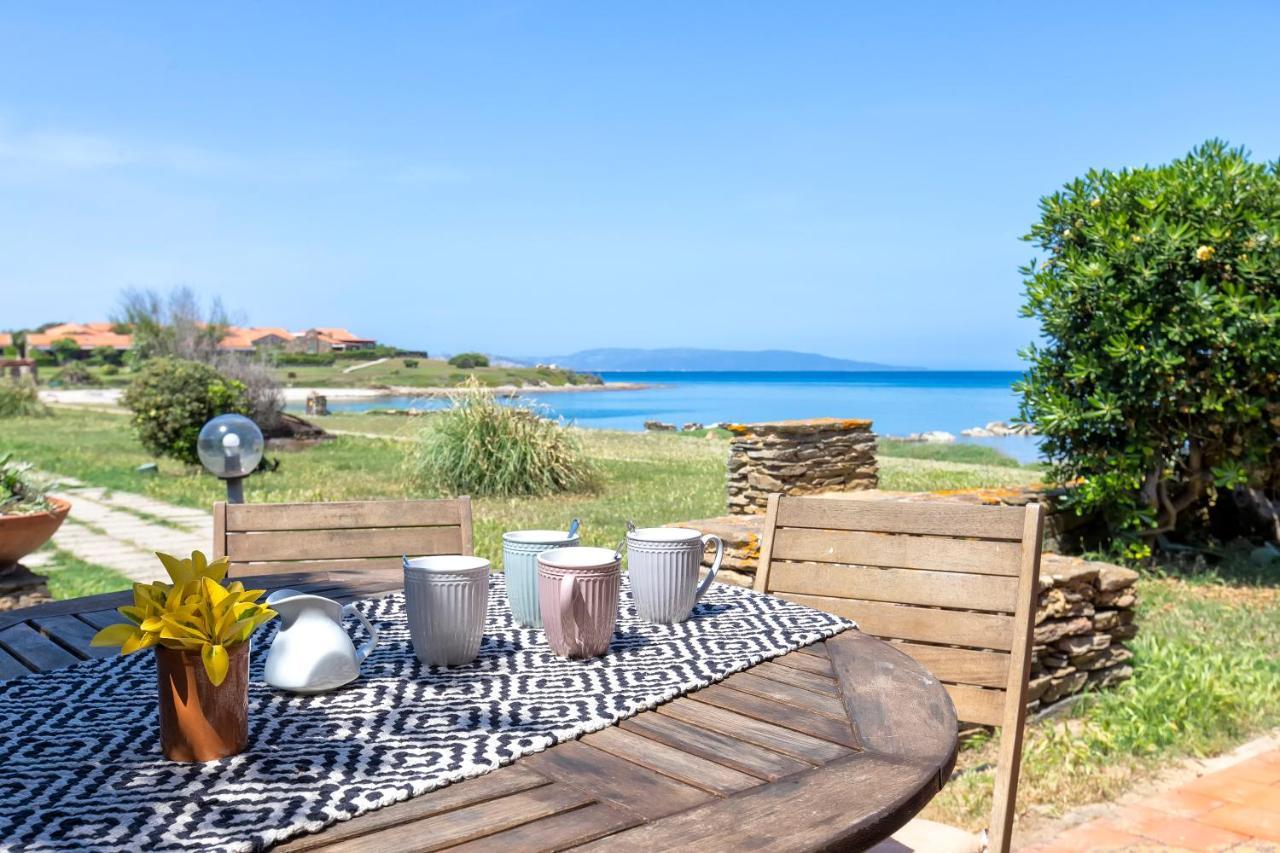 Вилла Sardinia Re - Villino Maja Стинтино Экстерьер фото