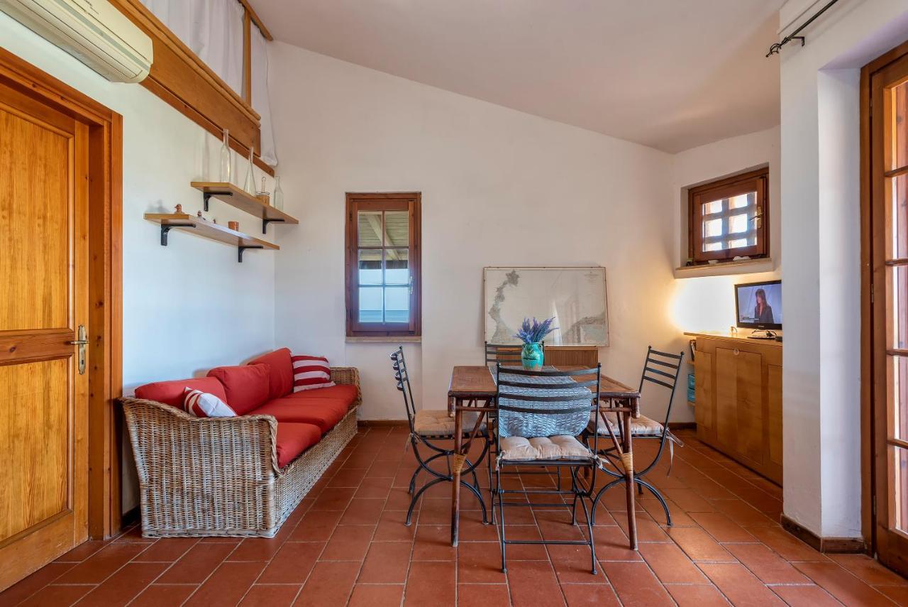 Вилла Sardinia Re - Villino Maja Стинтино Экстерьер фото