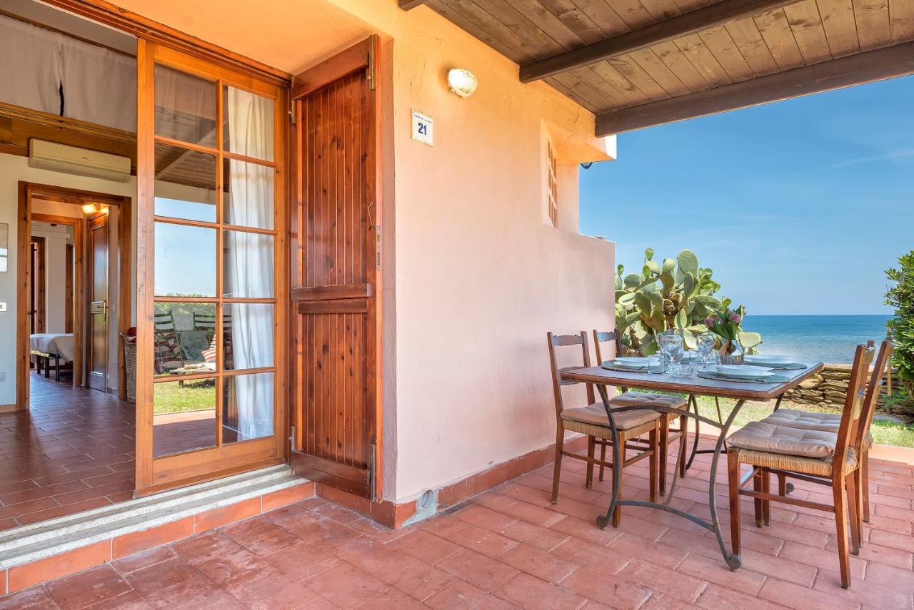 Вилла Sardinia Re - Villino Maja Стинтино Экстерьер фото